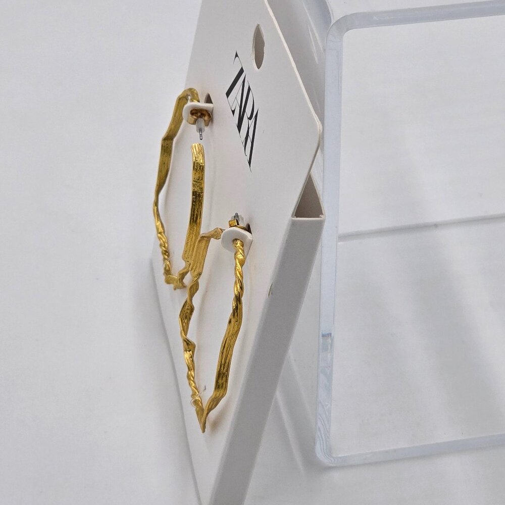 Zara - Large Gold Twisted Open Hoop Earrings - NWT - Picture 5 of 15